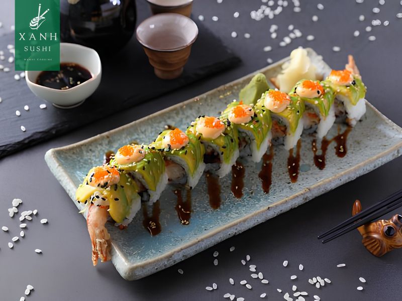 Thưởng thức sushi tại Xanh sushi