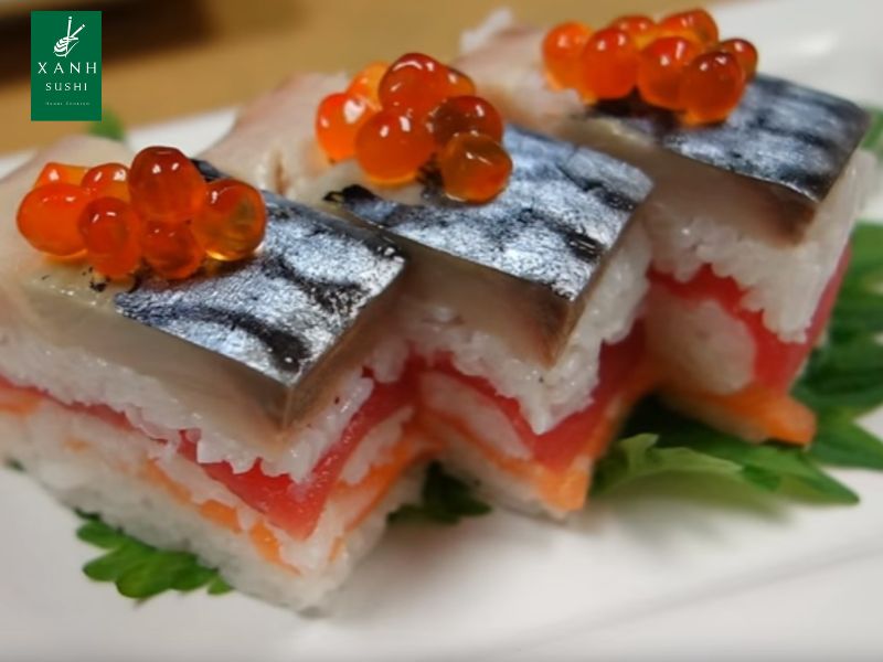 Sushi ngon