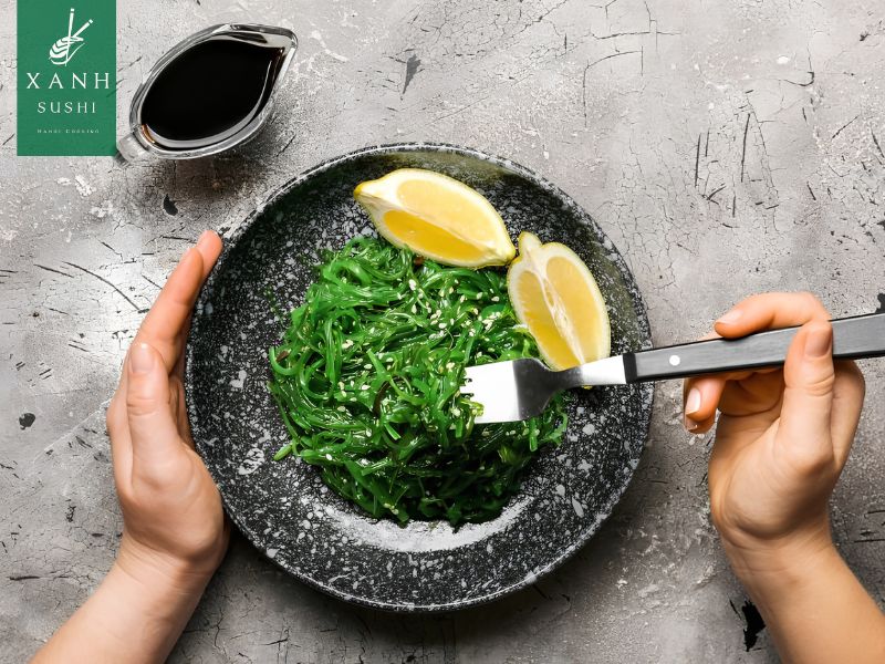 Cách làm salad rong biển tại nhà