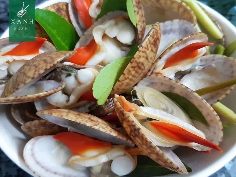 Ngao đỏ hấp sả