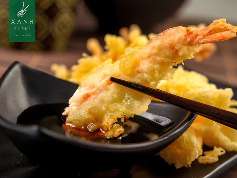 Thưởng thức tôm tempura tại Xanh sushi